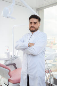 IMPLANTES DENTALES EN QUITO